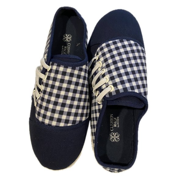 Price Reduced! Avon Cushion Walk Navy Blue Gingham Sneaker/Slide - Size 7 NEW!! - Picture 1 of 7